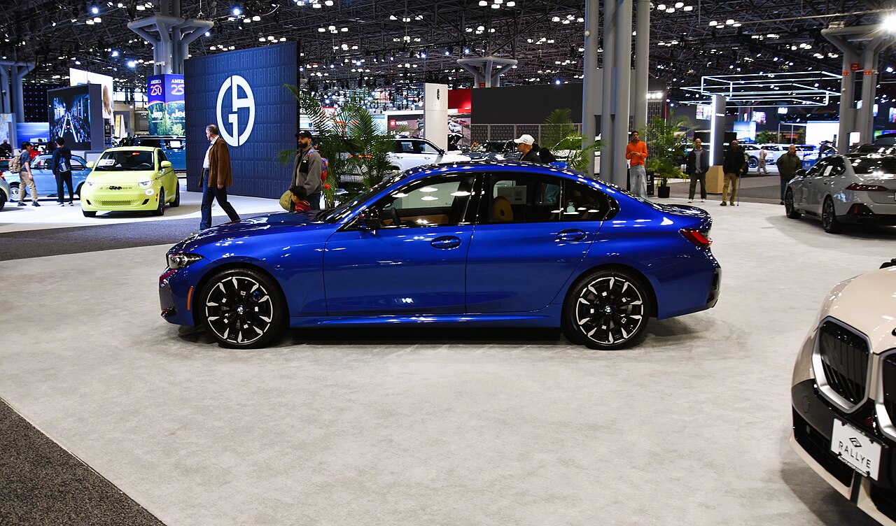2026 BMW 330i in TBD
