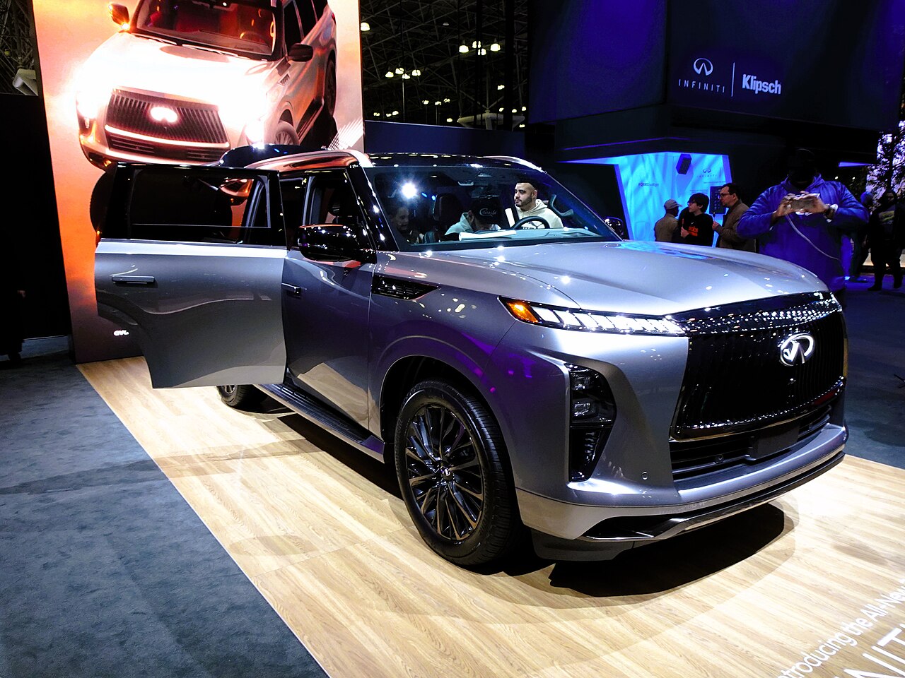 2027 Infiniti QX80 in TBD